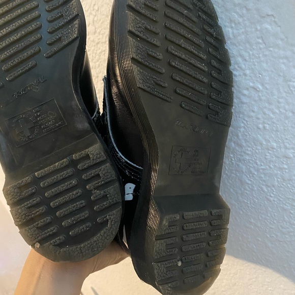 Dr. Martens Limited Edition Sex Pistols Boots - Picture 8 of 11